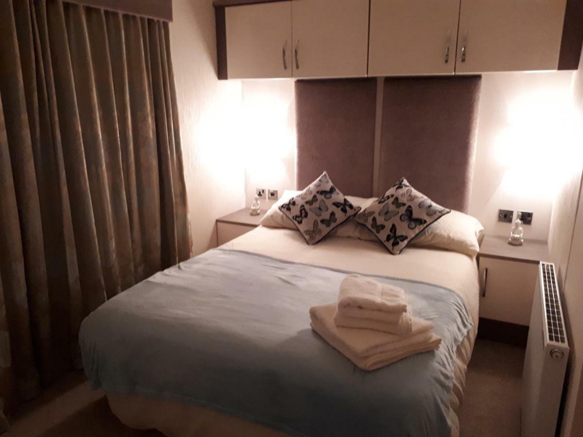 אוצ'טרארדר Hunter Lodge מראה חיצוני תמונה