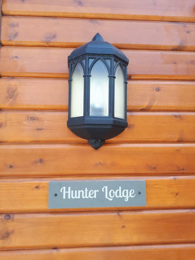 אוצ'טרארדר Hunter Lodge מראה חיצוני תמונה