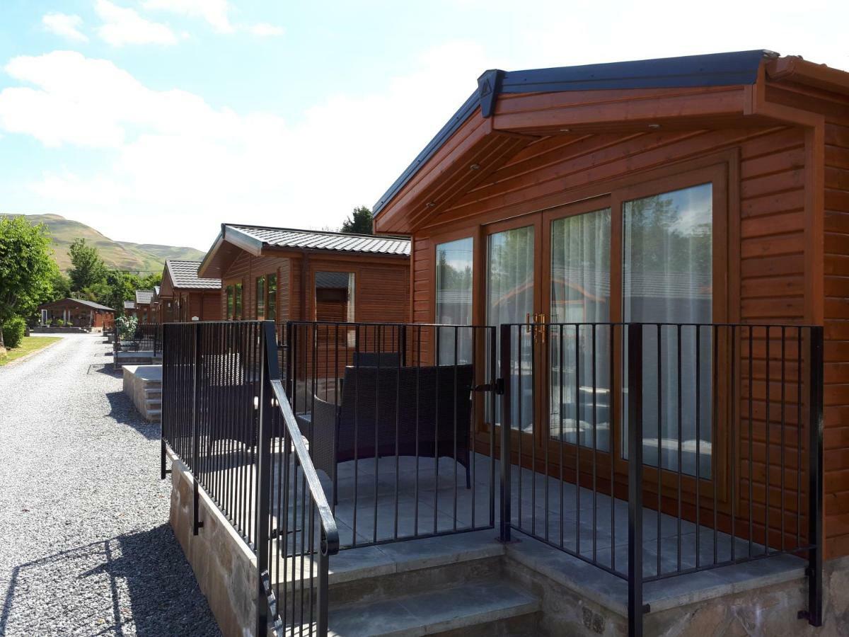 אוצ'טרארדר Hunter Lodge מראה חיצוני תמונה