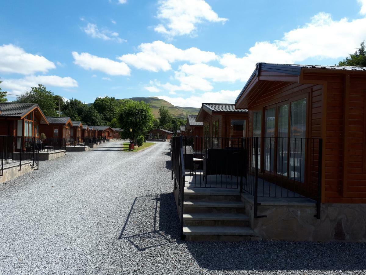 אוצ'טרארדר Hunter Lodge מראה חיצוני תמונה