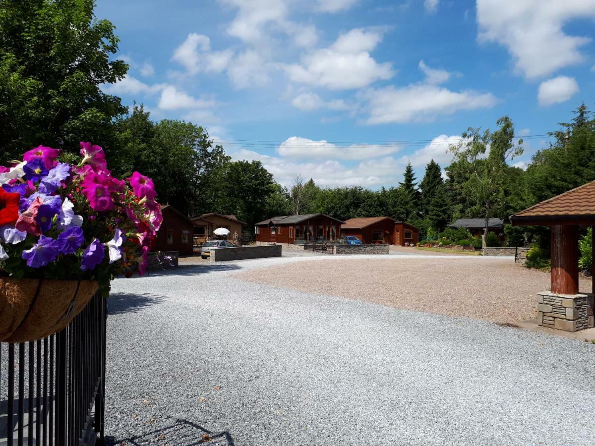אוצ'טרארדר Hunter Lodge מראה חיצוני תמונה