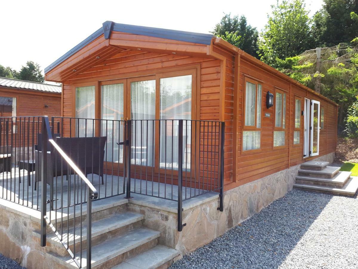 אוצ'טרארדר Hunter Lodge מראה חיצוני תמונה